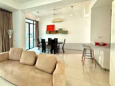 The light colletion water villa landed house for rent!!