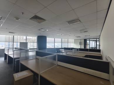 Rent Office Naza Tower KLCC 1290sf FFurnished Near Mandarine OHotel