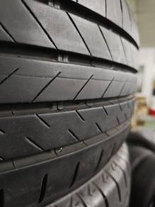 215/60 R17 Used BRDIGESTONE Tayar Seken Original