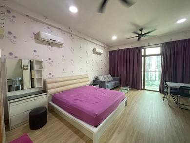 Palazio studio Mount austin fully furnished with balcony