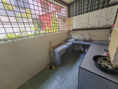Menglembu / Taman Arkid / 2 Storey /Partial Furnished/Kitchen Extended