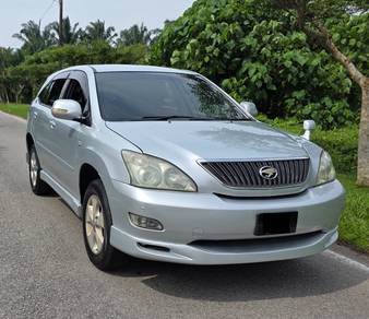 Toyota Harrier Auto Leather Seater Rent Sewa