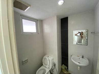 Summer Place 1313sf Nicely maintain Maritime 3 Karpal Singh Residence