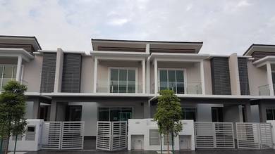 22x70 Cheapest Double Storey Terrace at Salak tinggi