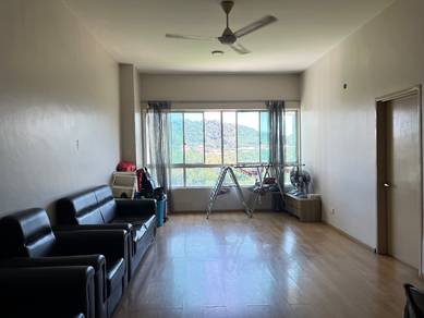 One Borneo Condo l Fully Furnished l Ensuite Bedroom l UMS 1 Borneo