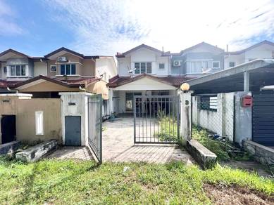 Full Loan Freehold Double Storey Terrace Taman Semenyih Permata