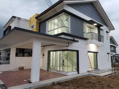 【Extra Land】Hillpark 3 Kajang Corner Lot House, Double Storey For RENT