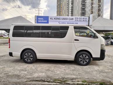 2009 TOYOTA HIACE WINDOW VAN Full Loan / 15 Seat