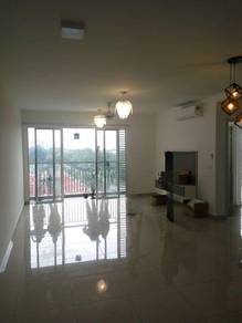 Vina Residency 3rooms P/F near Bandar Tun Hussein Onn Green Suria
