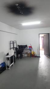 Dkat dgn MRT Flat Pelangi Damansara utk disewa