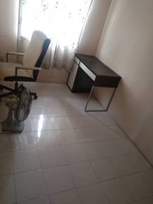Sri Ehsan Apartment Kepong Blok G, Level 4th Walkup 1parking,bleh msu