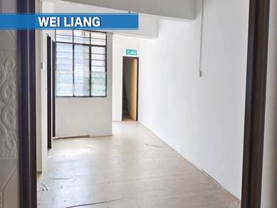 Shoplot [2000sf] FACING MAIN ROAD l HIGH EXPOSURE l Jelutong