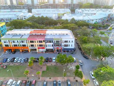 GOOD ROI 3 Storey Shoplot Bandar Sri Permaisuri Cheras HOT AREA