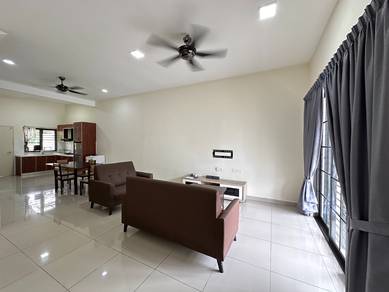 Monet Lily Springtime, Sunsuria City, Kota Warisan