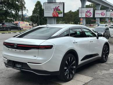 Toyota CROWN 2.4 CROSSOVER RS ADVANCED (A)