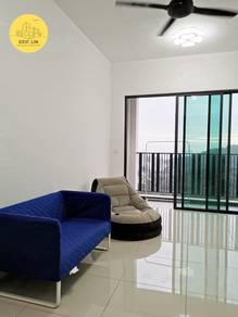 Hill View !! Forestville, 1000 Sft, Hi-floor, Part Reno, 2 Carpark Lg1