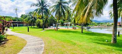 EXCLUSIVE Beachfront Resort  in Kuah Langkawi–Prime Investment!!