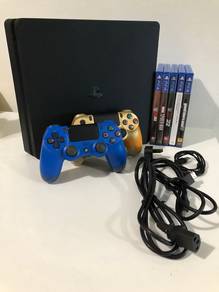 Playstation 4 PS4 Slim 1TB
