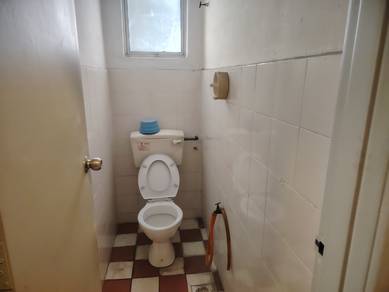 Fadason Business Centre, 1st Floor Office For Let