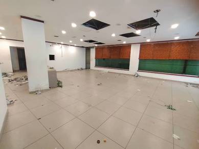 Bandar Puchong Jaya Corner Ground Shop 2450 Sf In Puchong for Rent