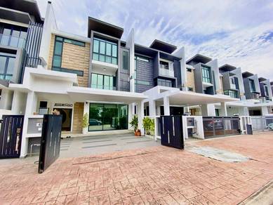 (TIP TOP CONDITION)3 Storey Superlink Anggun Kirana Setia Alam