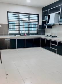 (KITCHEN CABINET + 5 AIRCOND) Desa Mayang Sari Nilai Teres 2 Tingkat