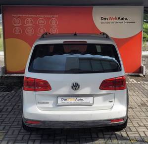 Volkswagen CROSS TOURAN 1.4 TSI (A)