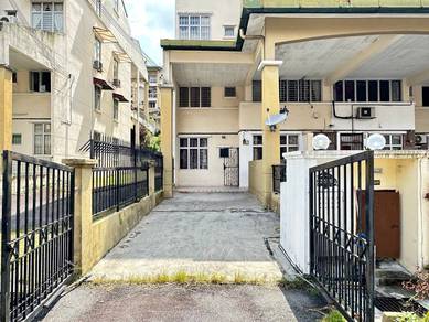 ENDLOT | GROUND FLOOR 1 STOREY TOWNHOUSE Taman Lagenda Mas, Cheras