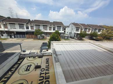 Double Storey Saron Bandar Bukit Raja (Extra land 15ft)