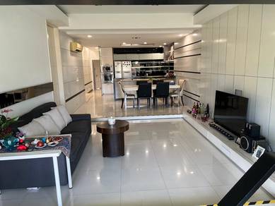 Country Heights Villa - Available for Sale or Rent
