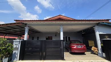 Renovated Bungalow House Taman Desa Jenderam Hilir