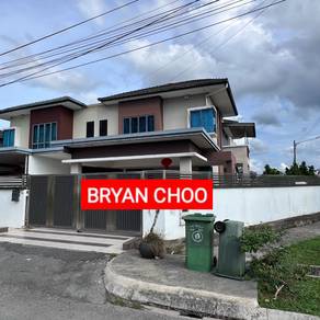 DOUBLE STOREY SEMI D HOUSE FOR SALE At JALAN ARANG KUCHING SARAWAK