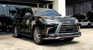 Lexus LX570 (A) Mark Levinson Black Interior
