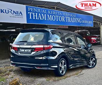 HONDA ODYSSEY 2.4 AT ABSOLUTE P/DOOR S/ROOf