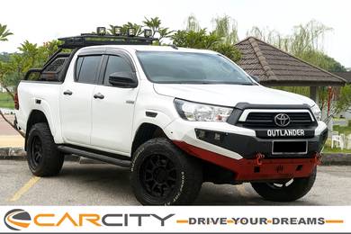 Toyota HILUX 2.8 ROGUE (A) SPORT ROLL BAR FOC