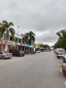 Taman Pelangi Semenyih, Ground floor shop office, 22 x 70
