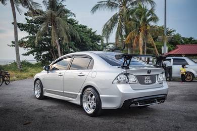 Honda CIVIC 1.8 i-VTEC (A)