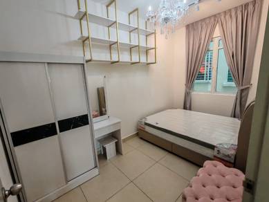 Damansara damai (residensi suasana) for rent,fully furnished,2 carpark