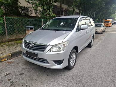 Toyota INNOVA 2.0 E (M)