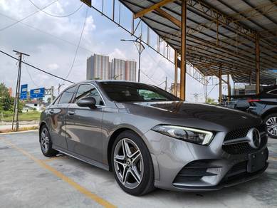 Mercedes Benz A180 1.3 AMG sedan (A)