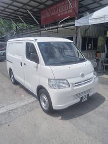 Daihatsu GranMax panel van