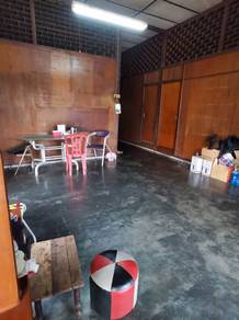 Limited Unit Jenjarom Village Single Storey Wooden Bungalow House Sale