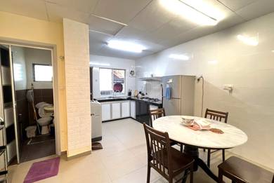USJ 3 Double Storey House Renovated Freehold For Sale