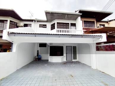 Taman Daya Jalan Rumbia Double Storey Terrace