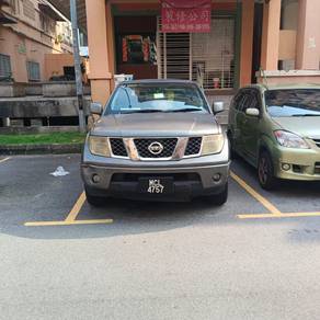 Nissan NAVARA 2.5 CALIBRE (A)