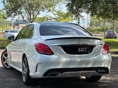 Mercedes Benz C200 AMG LINE (CBU) 2.0 (A)