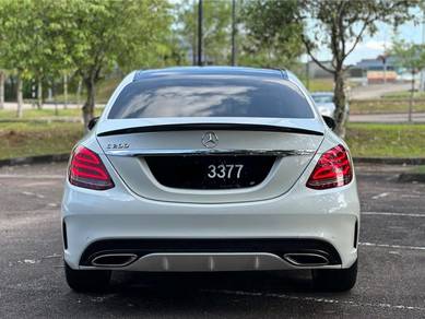 Mercedes Benz C200 AMG LINE (CBU) 2.0 (A)