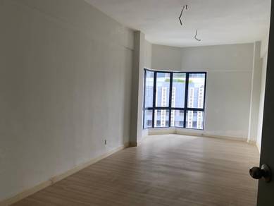 [BIG SIZE UNIT] 1 Harmonis Condo Near UIAM Gombak