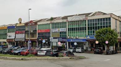 For🏢Rent – Prime Shop Lot Bangi Seksyen 9 Facing Main Road
