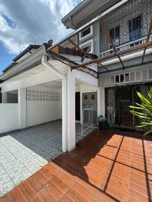 BELOW MV Double Storey Taman Pinggiran USJ 2 Subang Jaya